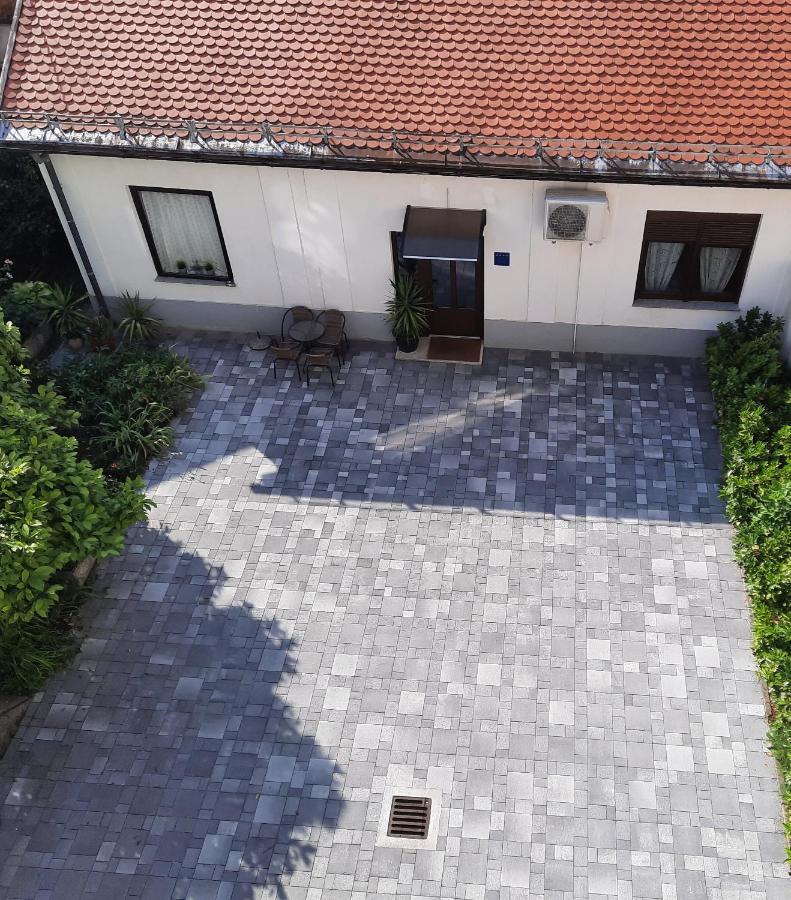 Albert Home Karlovac Exteriér fotografie